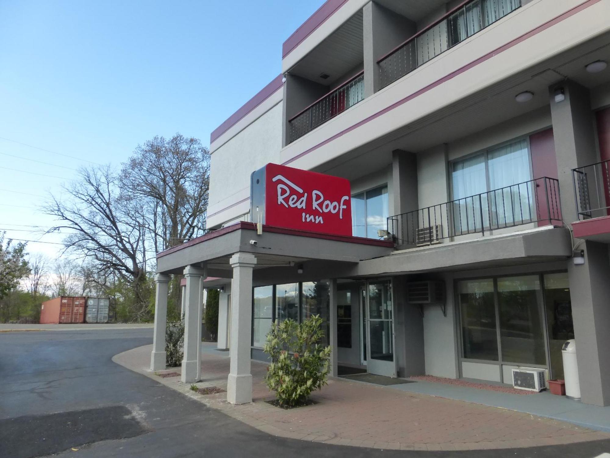 Red Roof Inn סטרודסברג מראה חיצוני תמונה